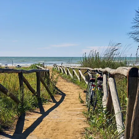 Cozy Oasis For Families-beahost Villa Bibione